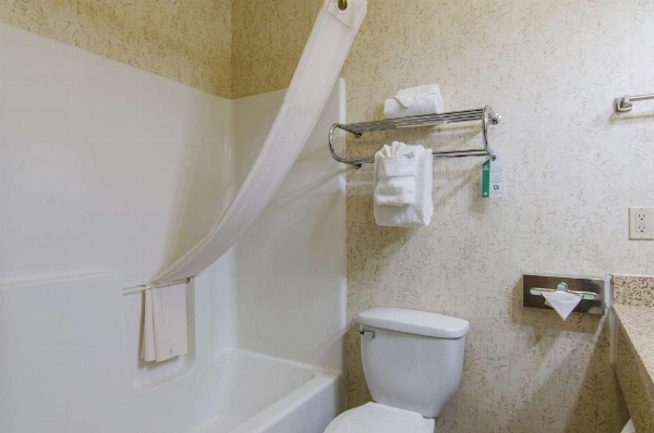 Quality Inn Junction City near Fort Riley image 26