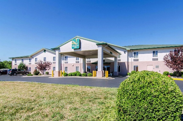 Quality Inn Junction City near Fort Riley image 4